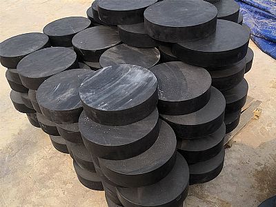 天等县板式橡胶支座由若干层橡胶片与薄钢板经加压硫化